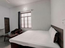 OYO Home 81543 Sweet Dreams, 3-star hotel in Morādābād