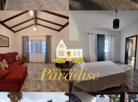 Casa Paraiso: San Bartolomé'de bir otel