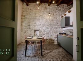 Rosa Rooms - Living & Relax - Family House