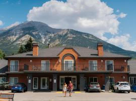 Northwinds Hotel Canmore, hotell i Canmore