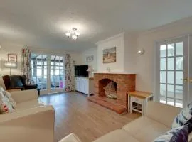 3 Bed in Langham oc-1369