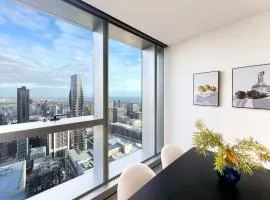 Luxury CBD Skyline View Apartment LV58