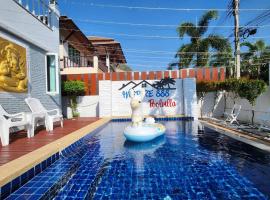 D34长住优惠房-芭提雅市中心高端4间卧室泳池别墅, mökki kohteessa Keski-Pattaya