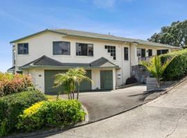 panoramic vista with sea views, homestay in New Plymouth