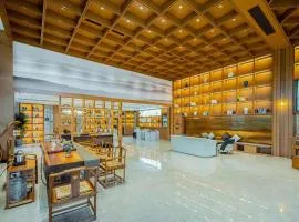 Atour Hotel Nanchang Longding Chadu East Jiefang Road