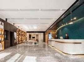 Atour Hotel Taiyuan Inner Ring