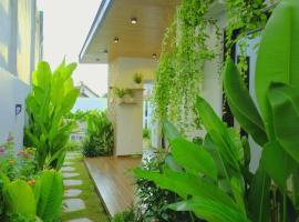 Nha Trong Pho - The Chilling House, hotel in Buôn Alê (1)