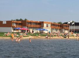 브루에 위치한 호텔 Hotell Tamula