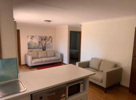 3 Bed Close to GV Hospital, hotel in Shepparton