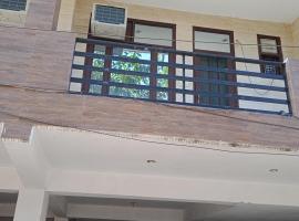 Keshav ganga home stay, appartement in Haridwār