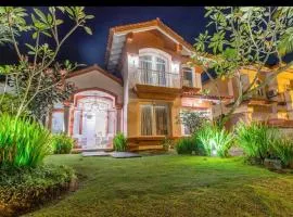 LaGita Carita Villa
