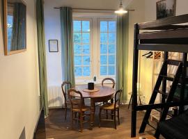 studio 4pers. centre de Loches – hotel przyjazny zwierzętom w mieście Loches