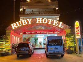 Ruby Hotel Phan Thiết، فندق في فان ثيت