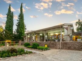 Die Fonteine Country Guesthouse and Glamping, Hotel in Oudtshoorn