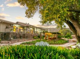Die Fonteine Country Guesthouse and Glamping, hotel i Oudtshoorn