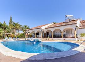 Finca Cabrera, hotel i La Garnatilla