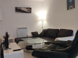appartement discount sortie de Besancon LE MONTANA – apartament w mieście Hugier