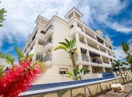 Fantastic 1 Bed ground floor Apart with large south facing terrace, hotel v destinaci Villacosta