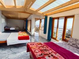 The Hostelers Homestay - Near ISBT, Bypass, Advance Study and HPU Simla, habitación en casa particular en Shimla