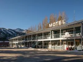 Gull Lake Lodge