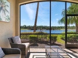 12th Hole Hideaway! Ground floor condo at Lakewood National Golf Club!, hotel with parking in Bradenton