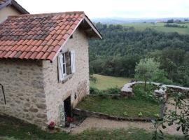 Maison En Pierres Proche Agnac, casa de temporada em Firmi