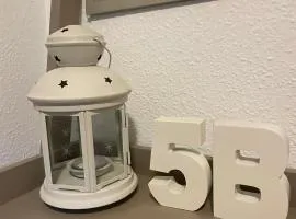 Las 5 Bes- Estudio bed&breakfast