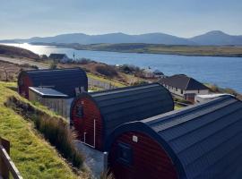 Loch Caroy Pods, cabin in Ose