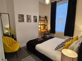 Coolinge Apartment