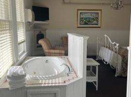 Terrace Inn and 1911 Restaurant, hotel en Petoskey