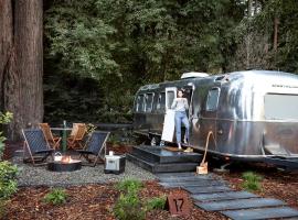 AutoCamp Sequoia, hotel in Three Rivers