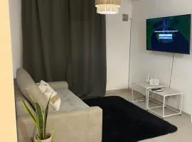 Departamento 2 hab con patio y parrilla