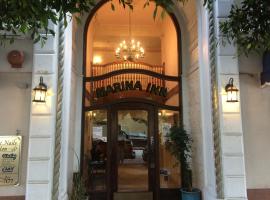 Marina Inn: San Francisco şehrinde bir otel