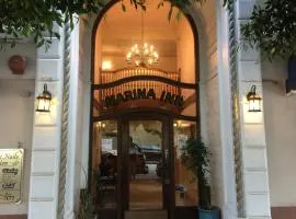 馬里納酒店