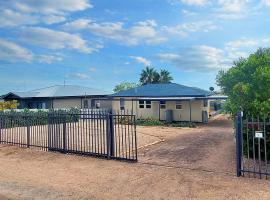 Coastal Living in a Gorgeous House in Moonta Bay, majake sihtkohas Port Moonta