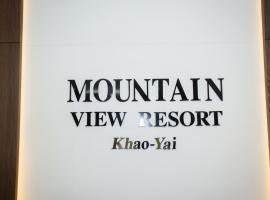 MountainviewKhaoyai, hotel in Ban Khanong Phra Klang (1)