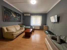 Family Friendly Apartman, hotel dicht bij: metrostation Örs vezér tere, Boedapest