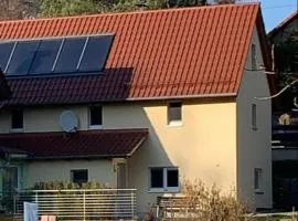 Haus am Berzdorfer See - 3 Schlafzimmer - ganzes Haus zur Alleinnutzung - Terrasse - hochwertige Ausstattung