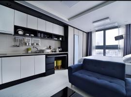 Moon Stay Star BnB, apartment in Daegu