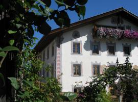 Pircher-Maes Apart & Stubaital, hotel in Telfes im Stubai
