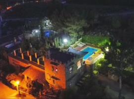 Cuevas del Torreón -- Nueva Dirección、Castilléjarのホテル