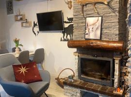 Chalet Husky-Cabană integrală, hotel en Şotrile