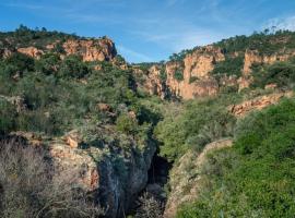 Blavet, Hotel in Roquebrune-sur Argens