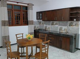 Sara Apartment, budget hotel sa Avissawella