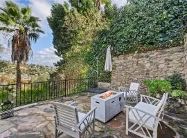 Executive Retreat - Renovated - Spacious - Views