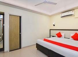 OYO Flagship 28568 PRABHUSARAN RESIDENCY, hotel de 3 stele din Turambhe