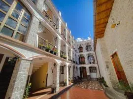 Golden Rest Latacunga