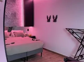 Love room - Intimate Escape