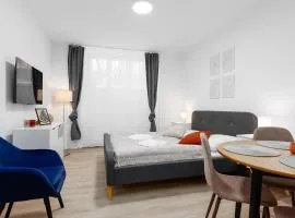 2 bedrooms apartment near the metro