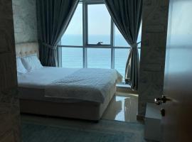 Sunset Beach View Holiday Homes, hotel ad Ajman